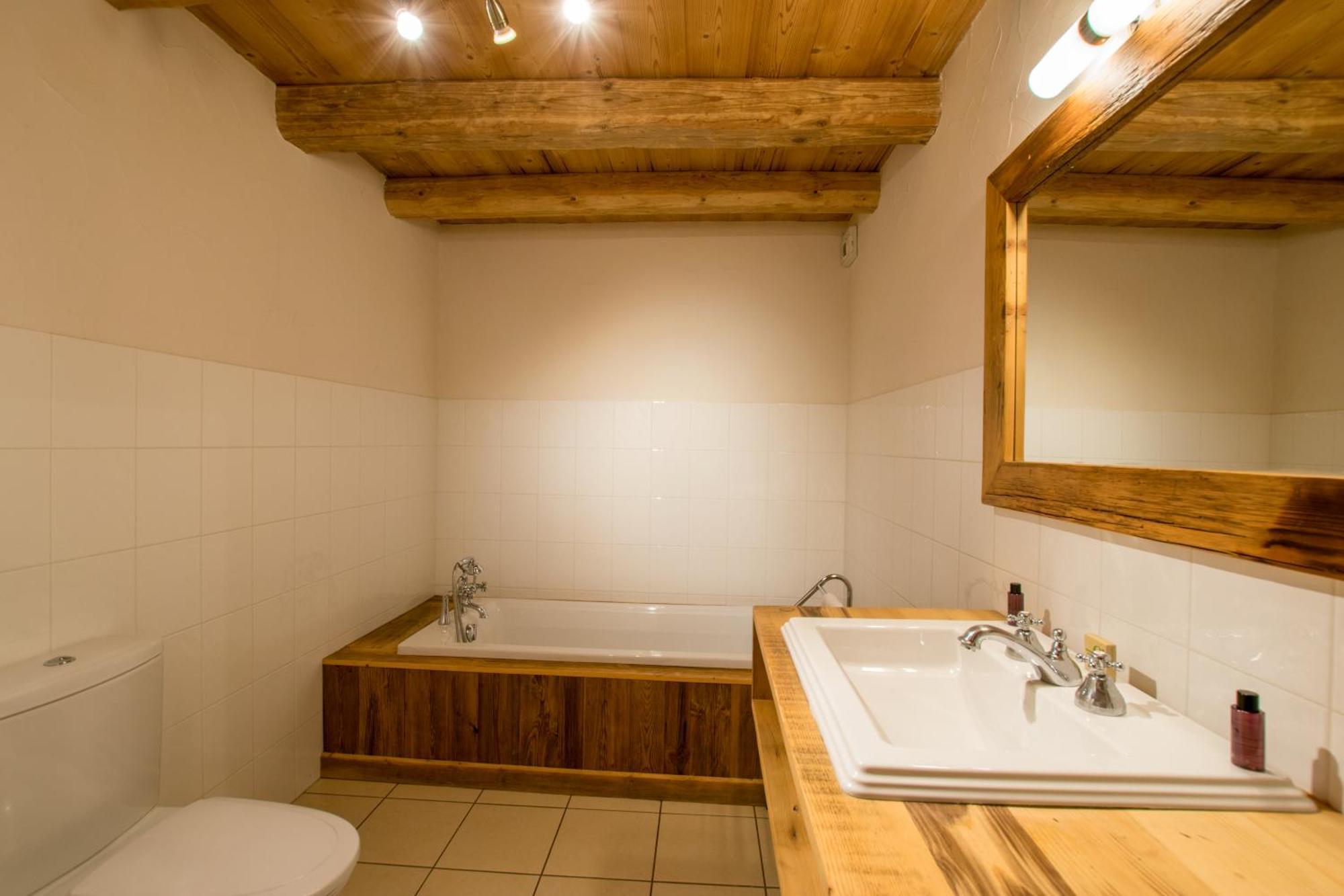 La Ferme Du Chateau Abondance Zewnętrze zdjęcie